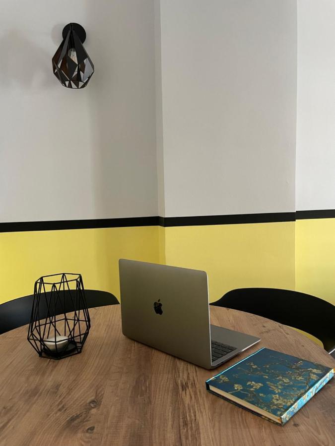 2Bd - Deer Traveler Family Apt Apartment Tesalonika Bagian luar foto